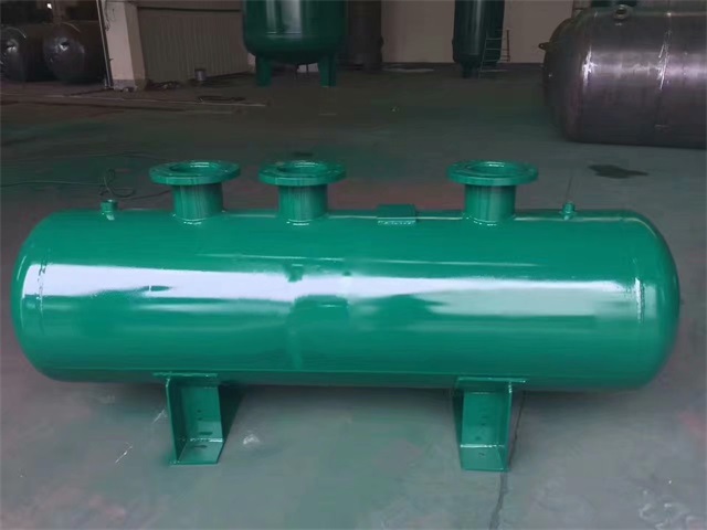 1679991473376569.jpeg 扶风扶风扶风蒸汽分气缸1.jpeg
